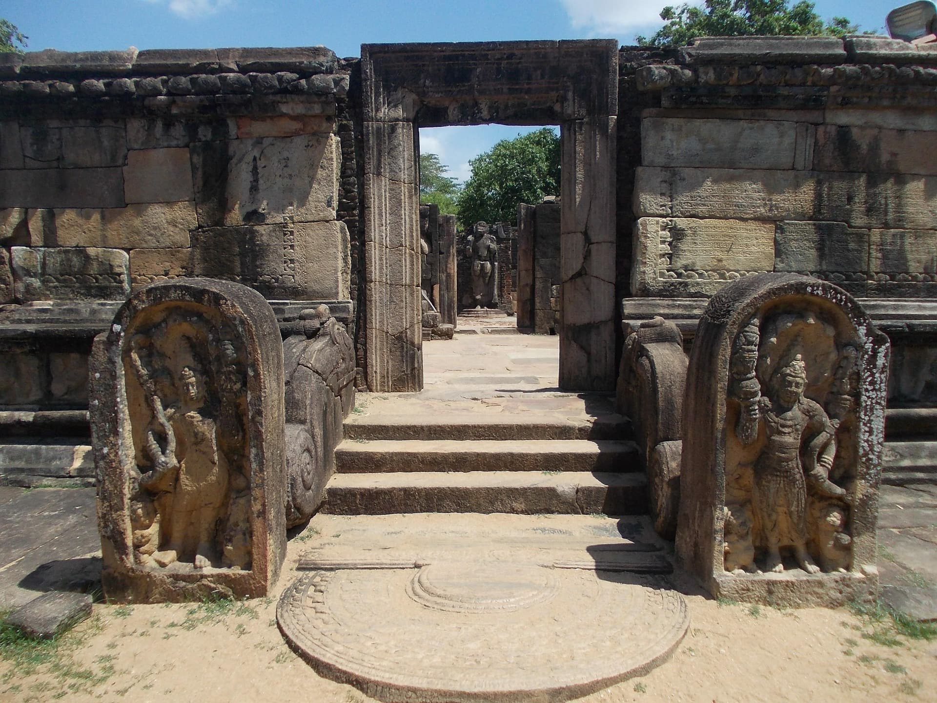 Culture, Tea Country and Galle Tour